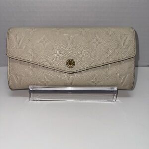 Louis Vuitton Empriente Sarah Wallet